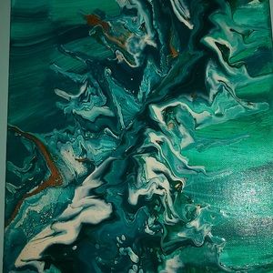 I call this one tidal wave 💙